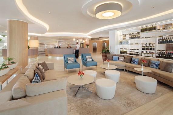 lobby bar